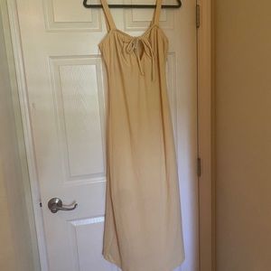 Longer yellow dress. Fit me like a midi dress, worn once to a concert.